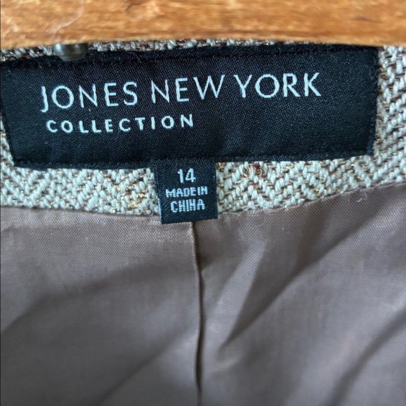 Jones New York Women's Tan Jacket sz 14 Tweed Gold Metallic euc - Picture 8 of 9